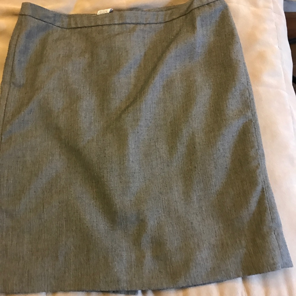 Gap pencil grey skirt